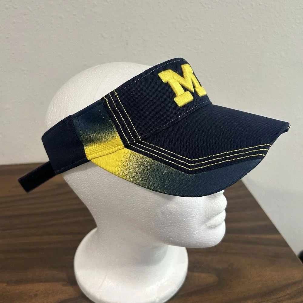 Michigan Wolverines Adidas Visor Adjustable Logo Climalite Activewear Men Logo